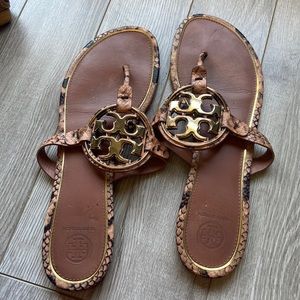TORY BURCH MILLER LEATHER SANDALS PINK
